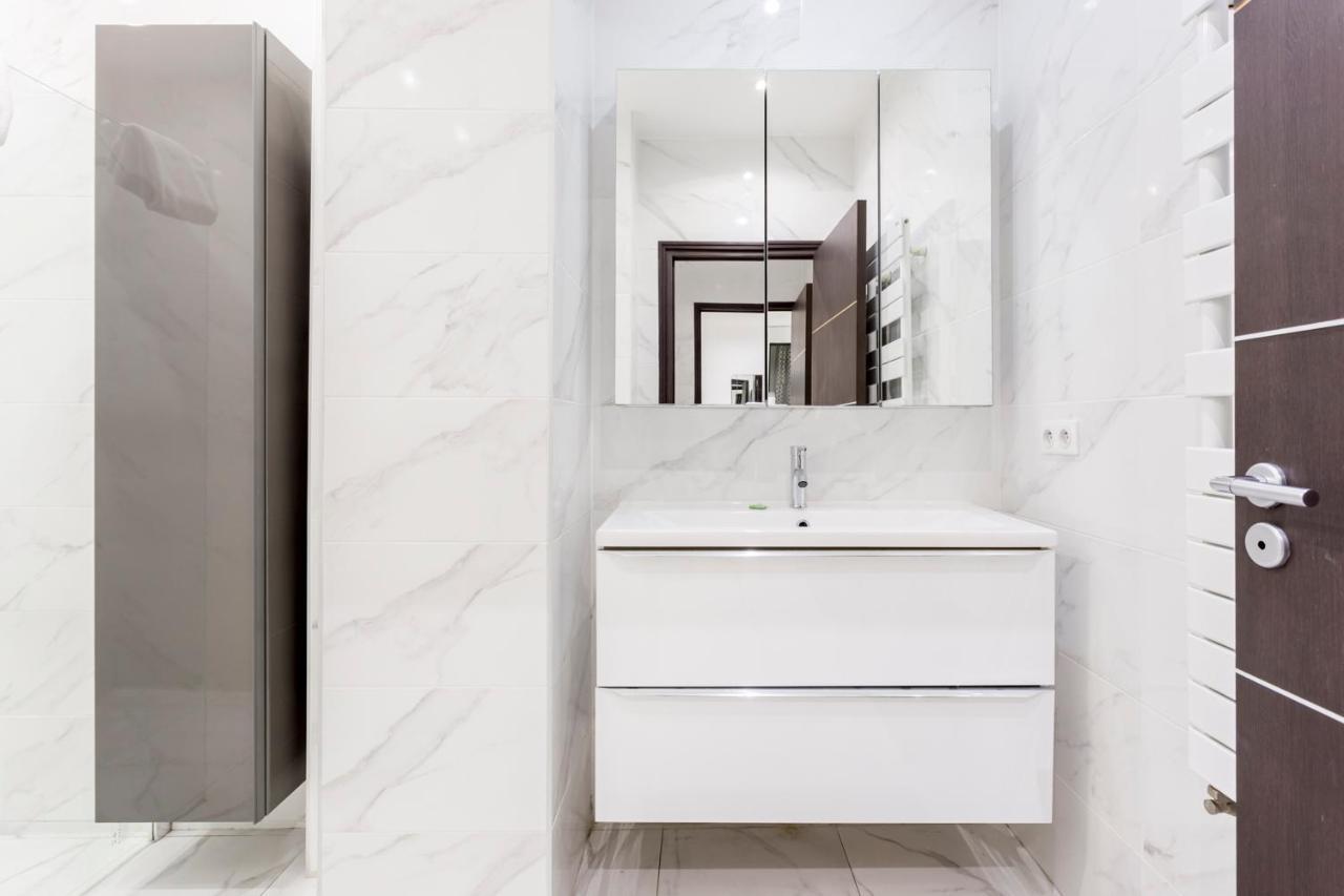 פריז 180 Suite Eden, Luxury Apt At Sacre Coeur מראה חיצוני תמונה